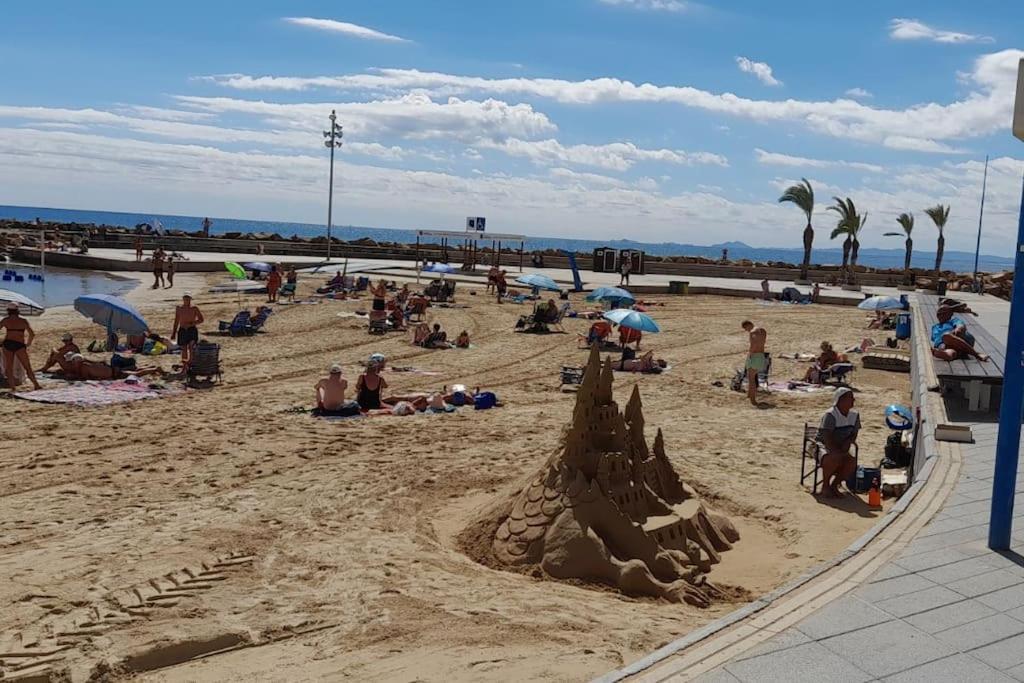 Apartment Los Locos Beach With Balcony And Wi-Fi Torrevieja Zewnętrze zdjęcie