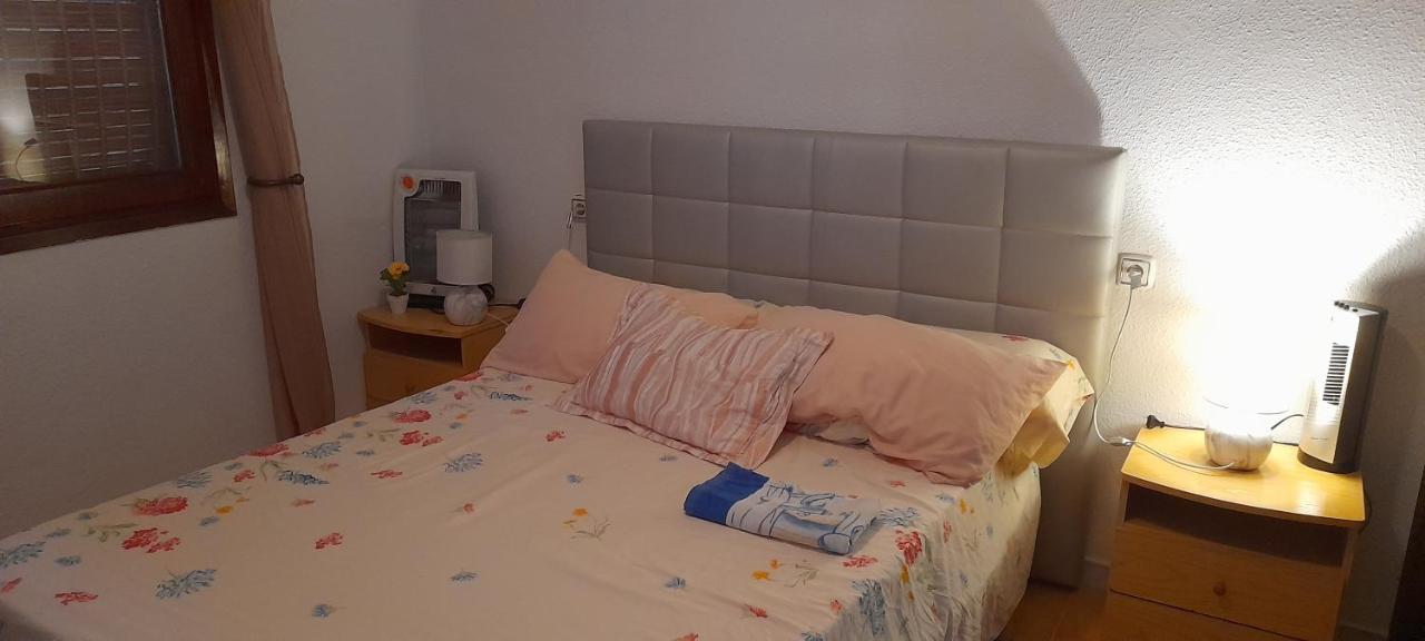 Apartment Los Locos Beach With Balcony And Wi-Fi Torrevieja Zewnętrze zdjęcie