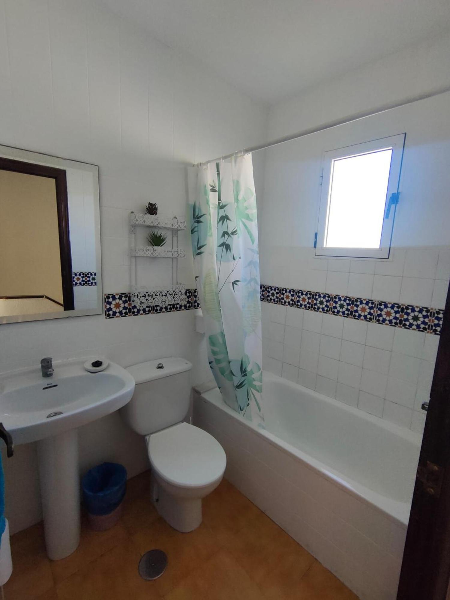 Apartment Los Locos Beach With Balcony And Wi-Fi Torrevieja Zewnętrze zdjęcie
