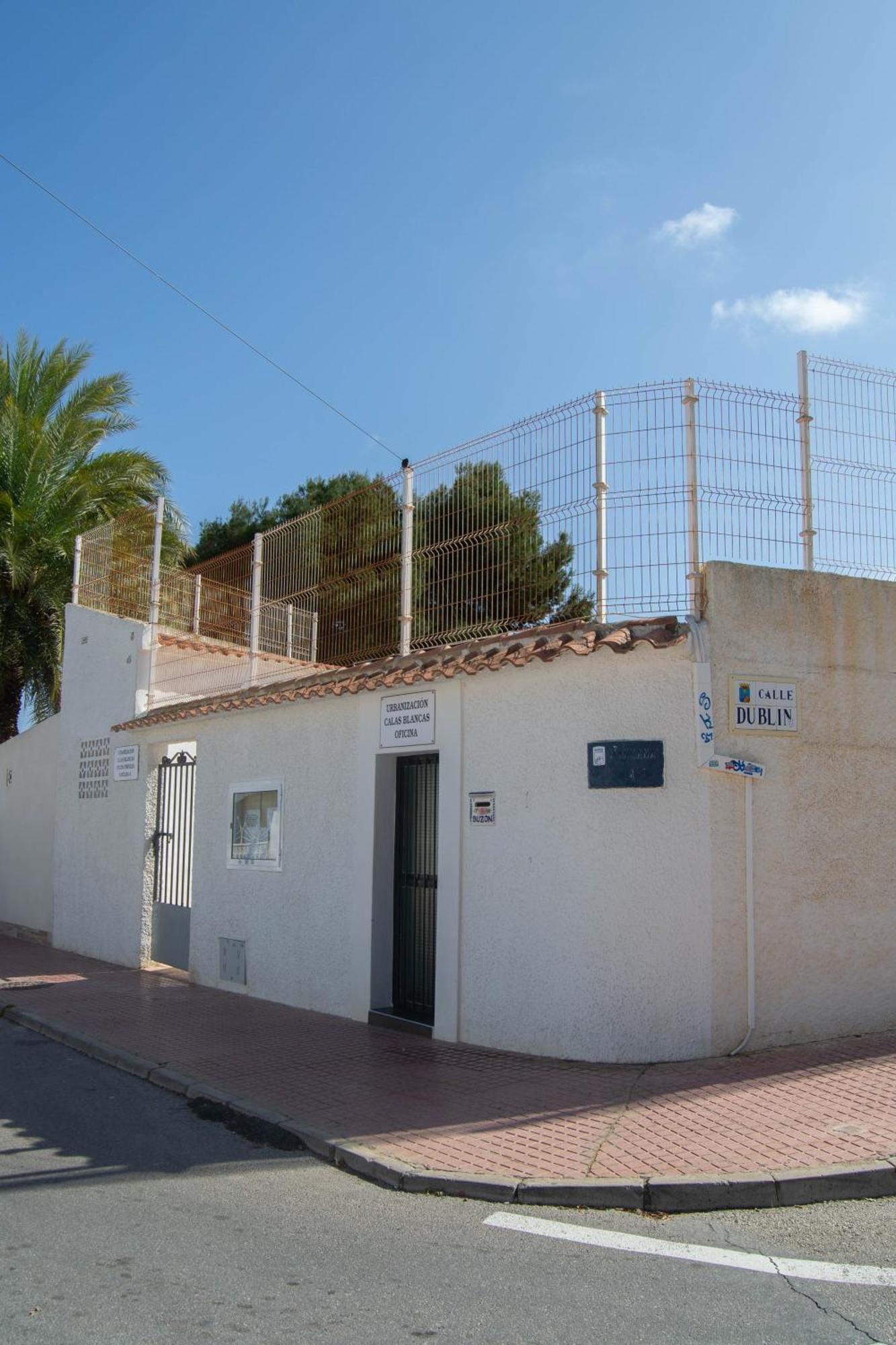 Apartment Los Locos Beach With Balcony And Wi-Fi Torrevieja Zewnętrze zdjęcie